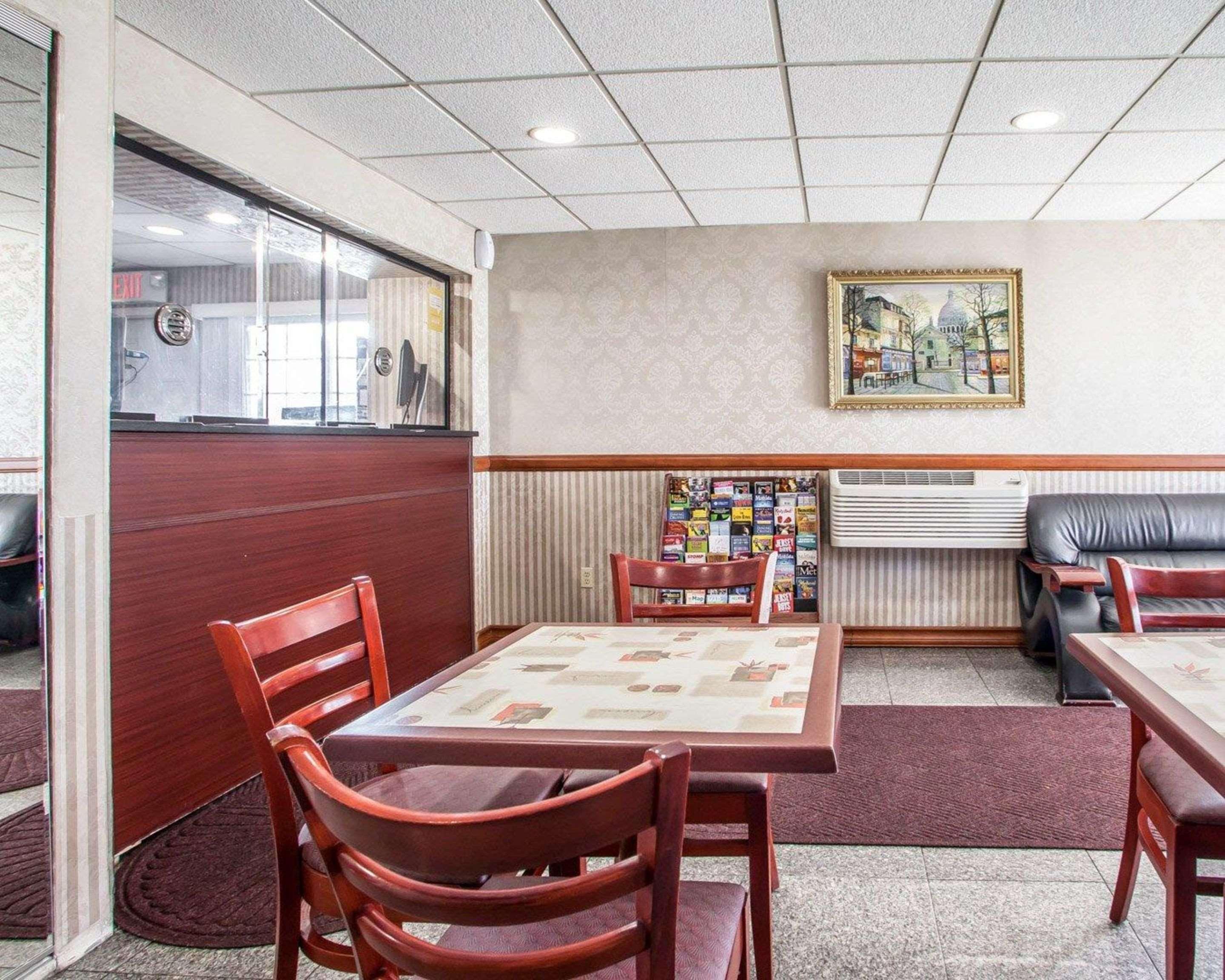 Rodeway Inn Jersey City Exterior foto